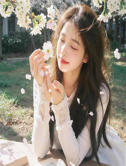 全面解析：《无条件为你》的审美特点与艺术成就——影视专业人士深度解读