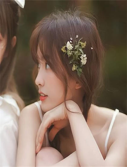 批判的探索暗夜女妖的奥秘：隐藏细节与深层意义，热门